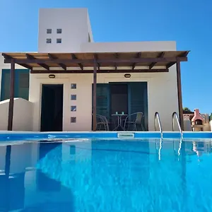 Con Piscina Cerca De Dunas De Сasa de vacaciones Corralejo