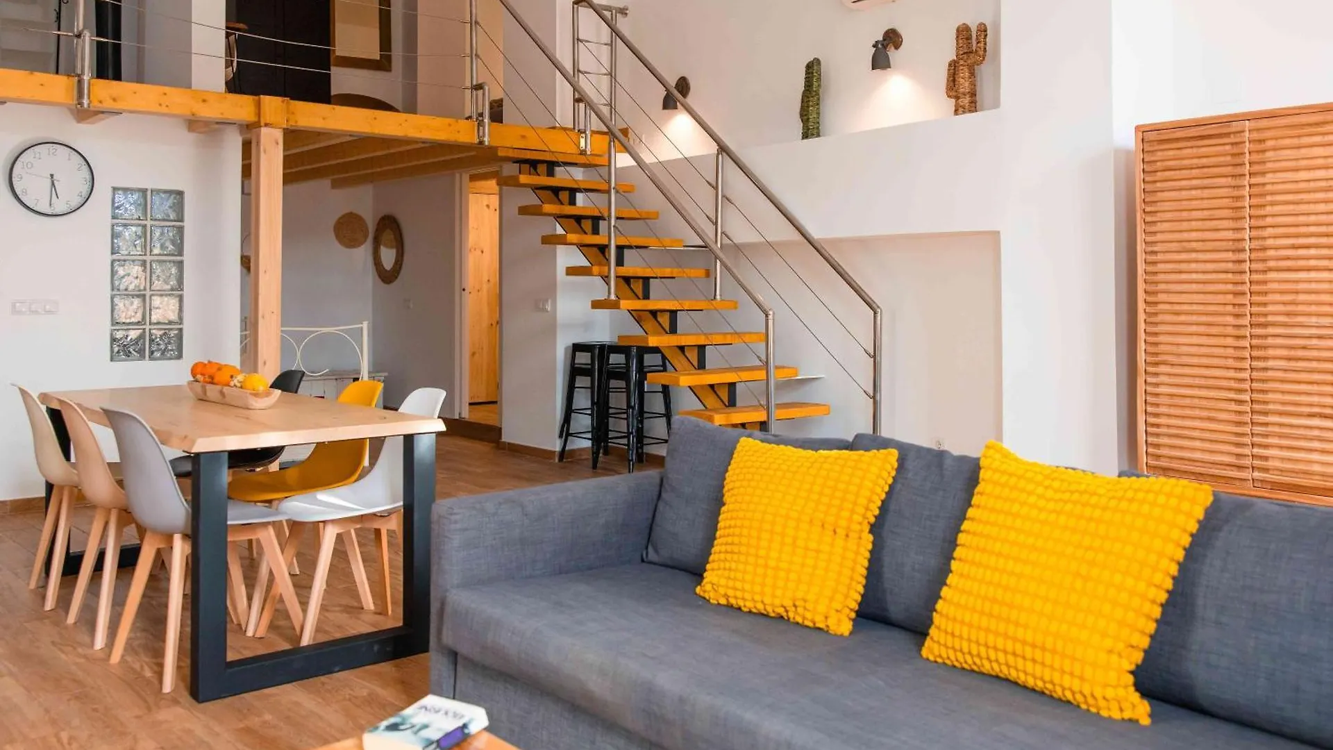 Letsmalaga - Duplex En El Centro Con Jacuzzi Apartment  Malaga