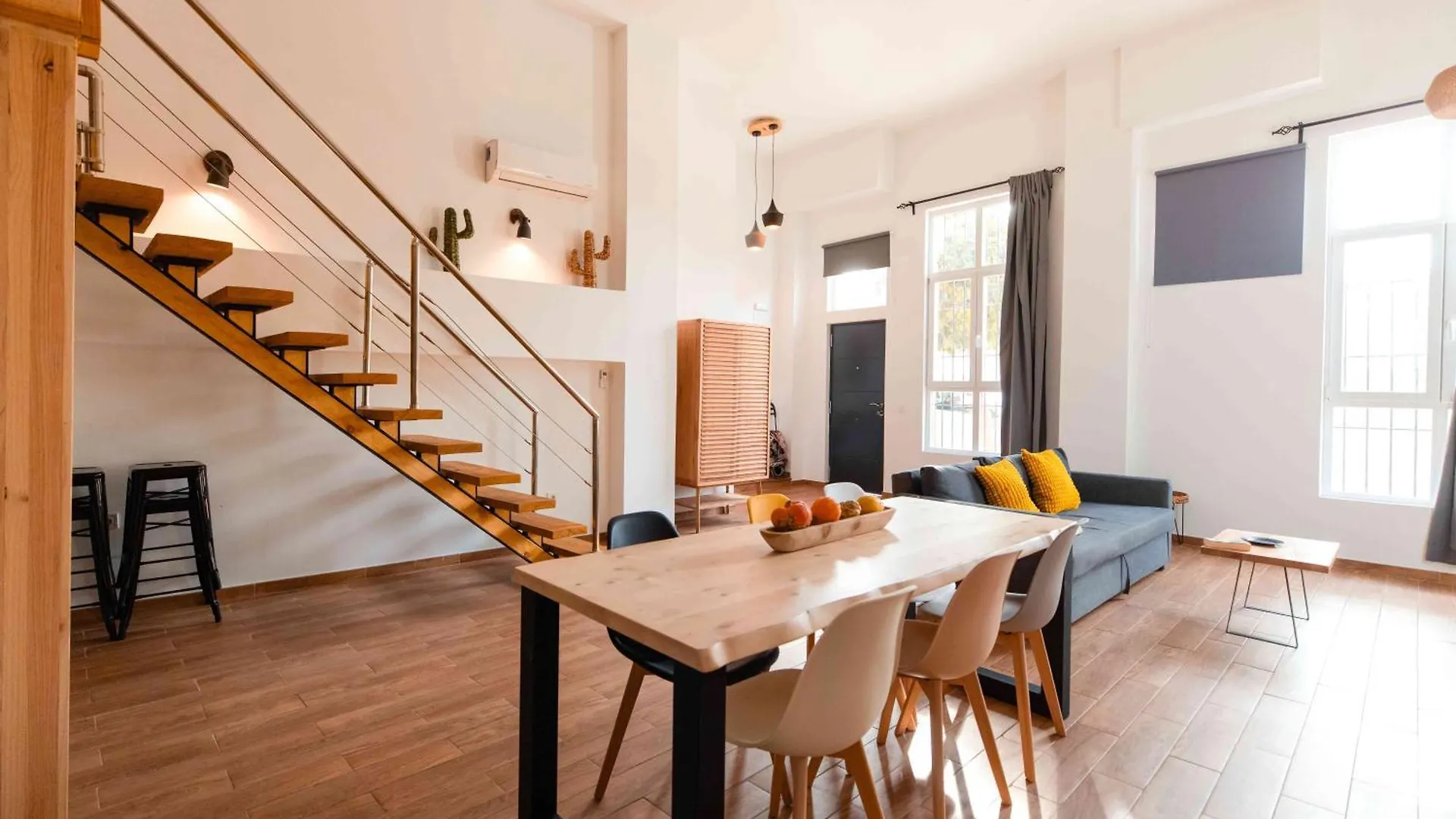Letsmalaga - Duplex En El Centro Con Jacuzzi Apartment